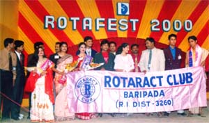 Miss & Mr Rotafest 2000 with Rotaract Members and Oriya Cine Artist Anu Choudhary & Anup Shah